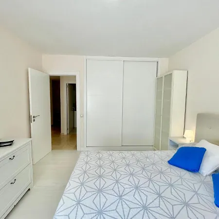 Del Mar Ii Beachfront- Eaw Homes Apartamento *